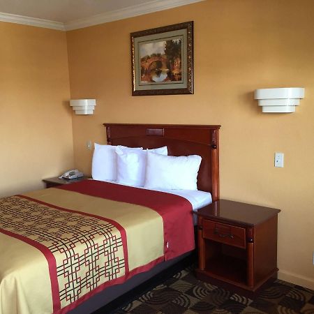 National City Motel Bagian luar foto