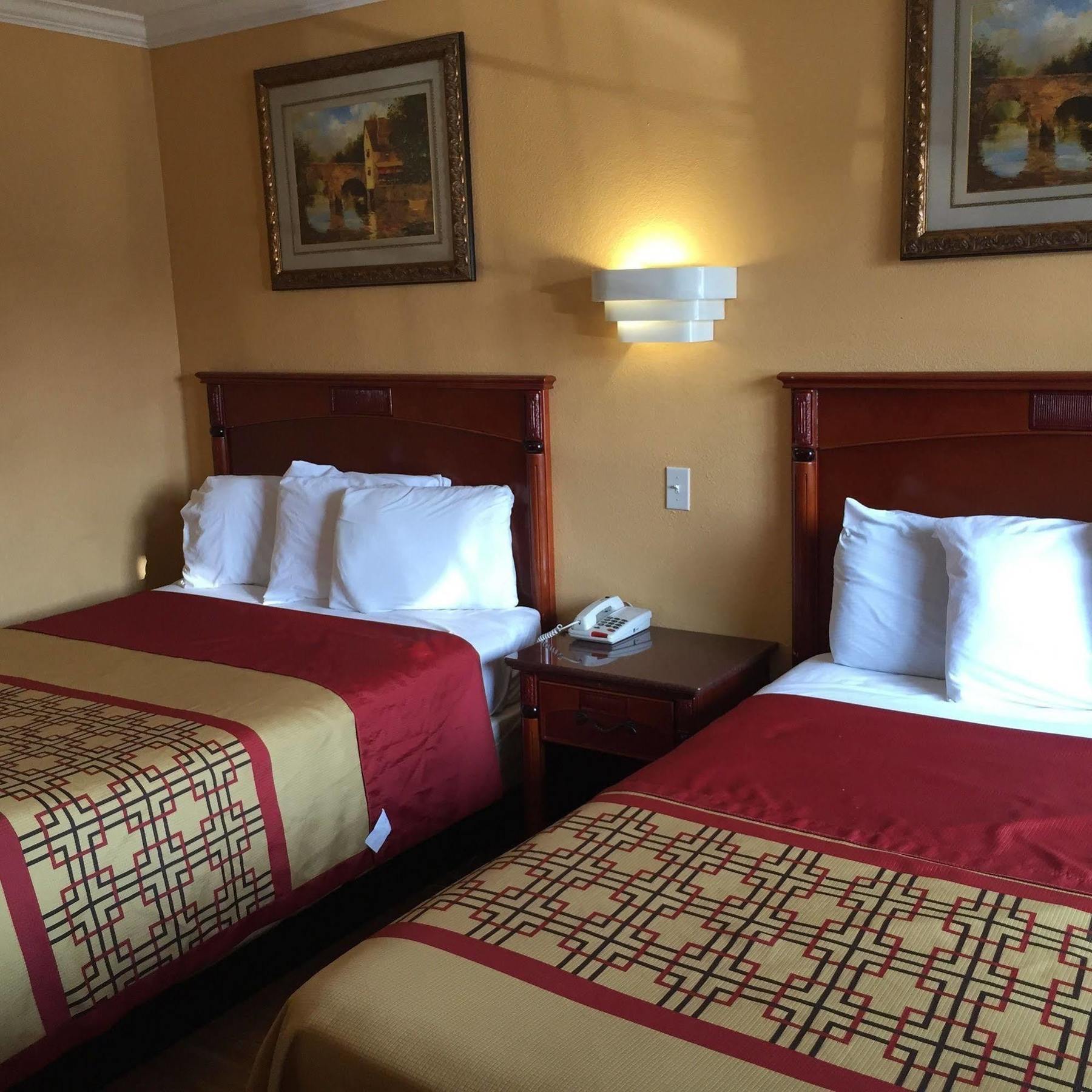 National City Motel Bagian luar foto